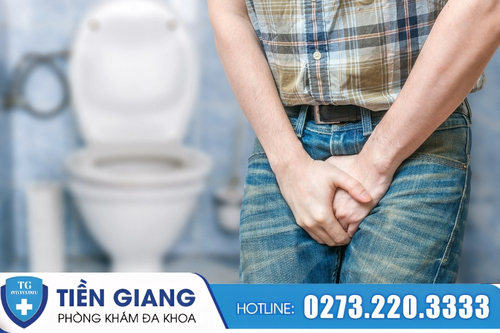 Nước tiểu nóng là cảm giác nóng rát khi đi tiểu.